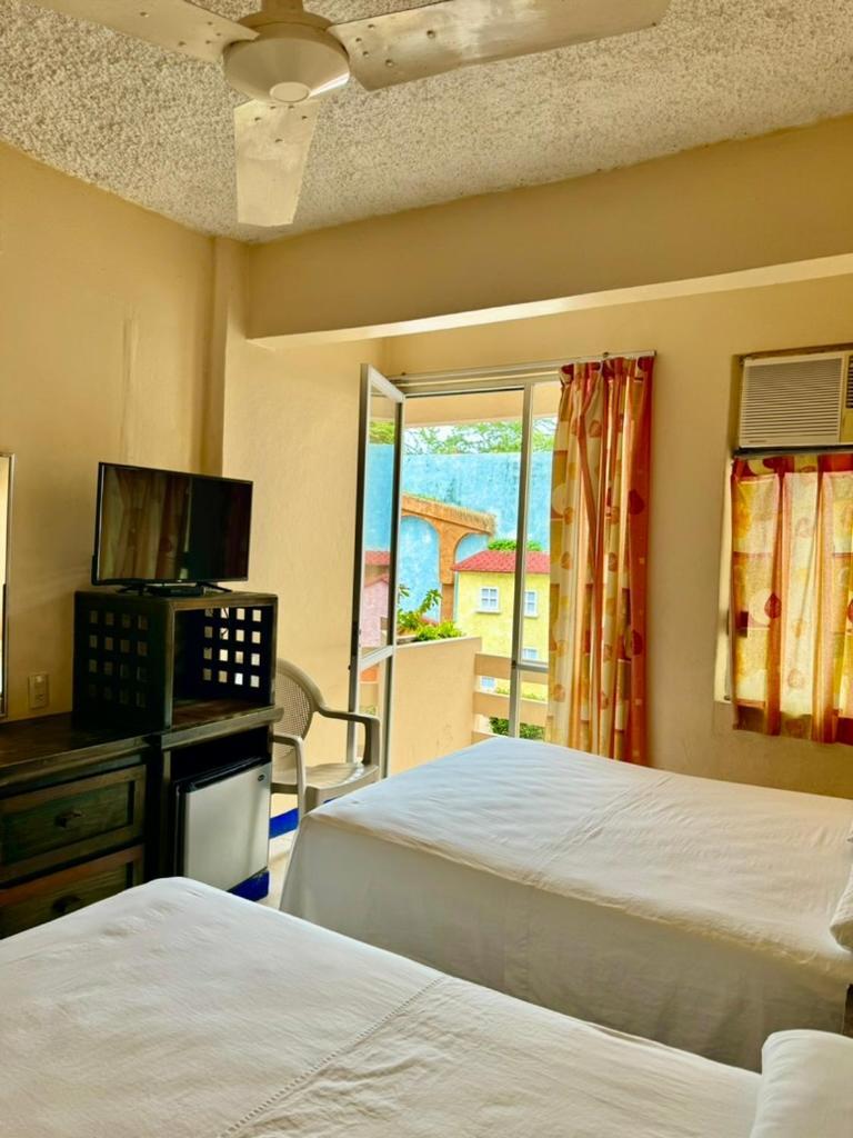 Hotel Zihuatanejo Centro 외부 사진